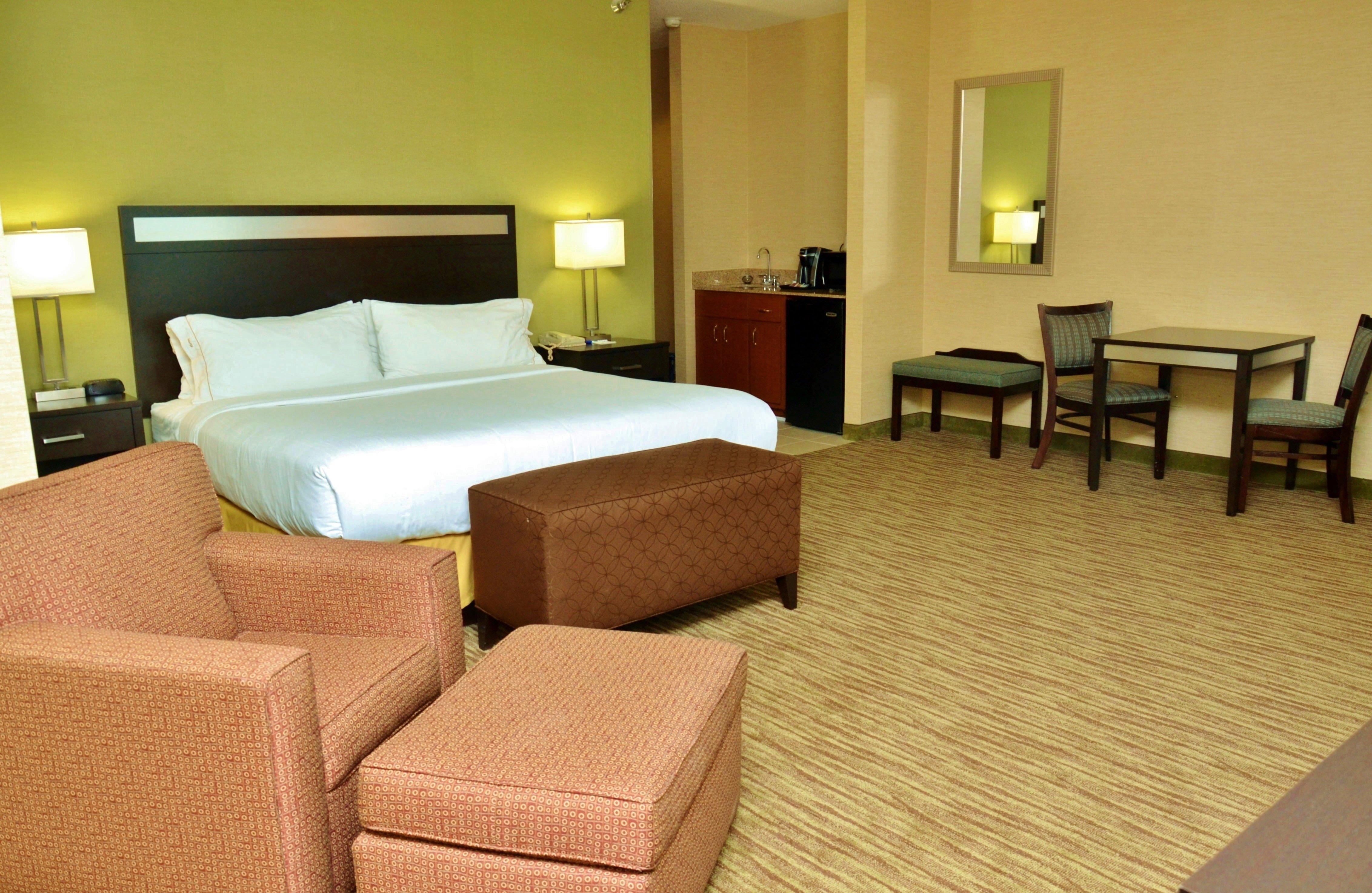Holiday Inn Express Hotel & Suites Center Township, An Ihg Hotel Monaca Exteriér fotografie
